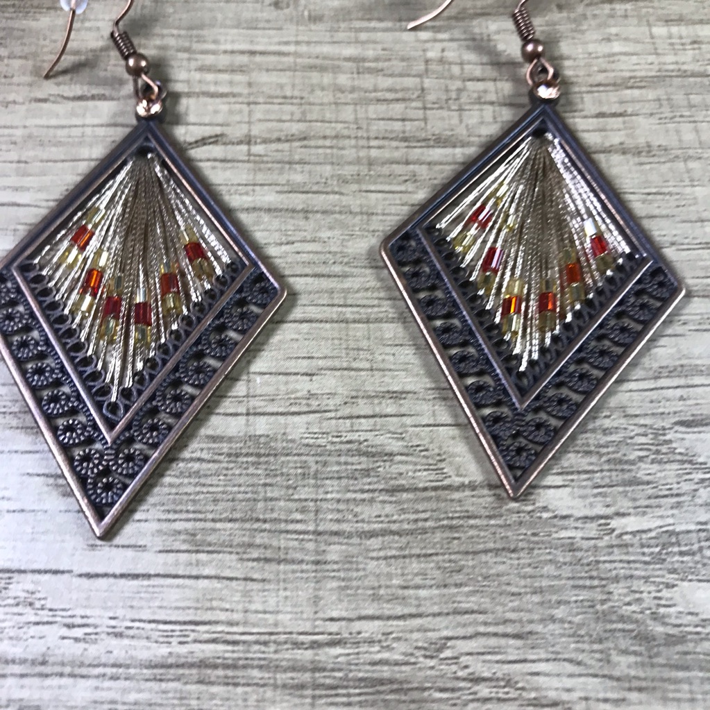 Boho Geometric Diamond Shaped Threaded Earrings With Beaded Accents Earrings